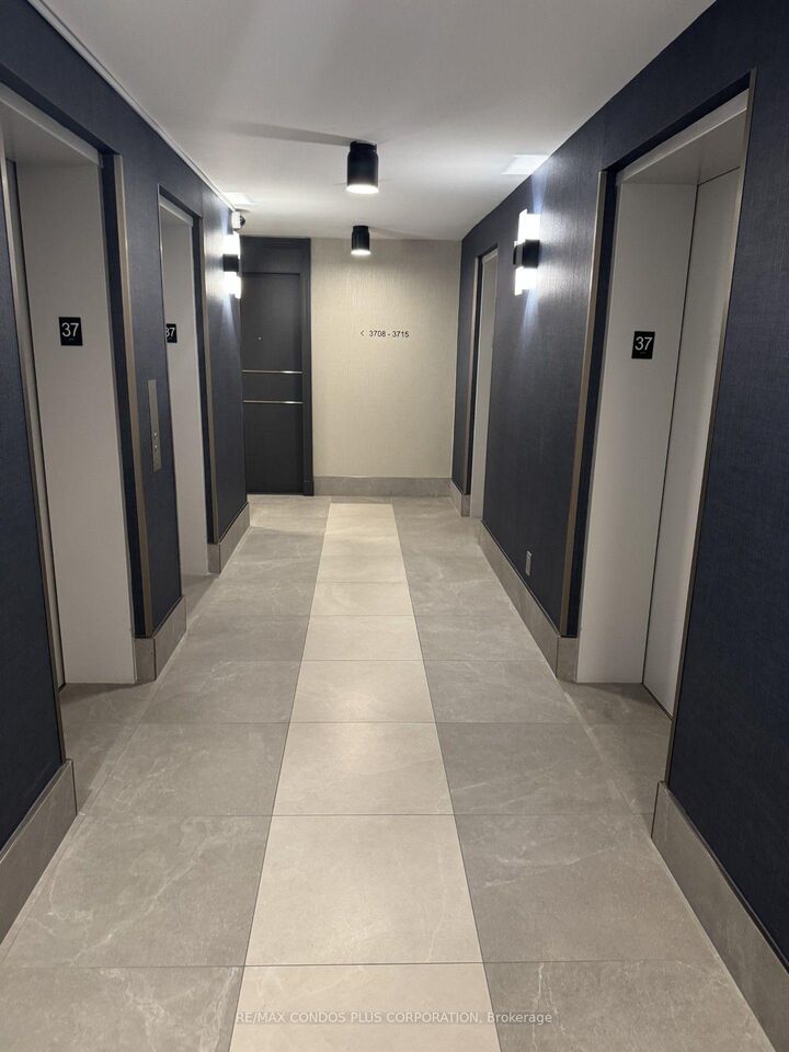 Property Photo: 30 Grand Trunk Crescent 3712 ON M5J 3A4