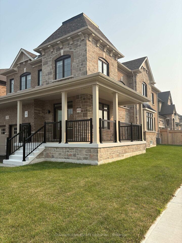 Property Photo:  33 Stennett Drive  ON L4P 0J5 