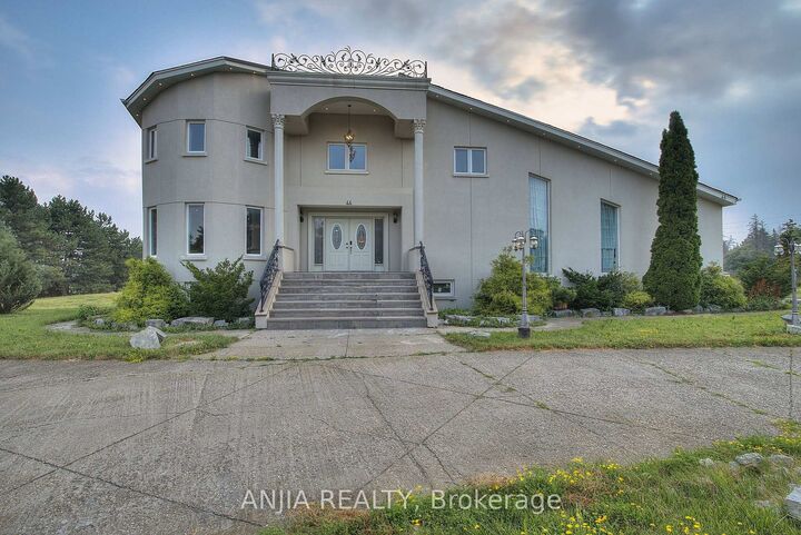 44 Bellini Avenue — photo 1