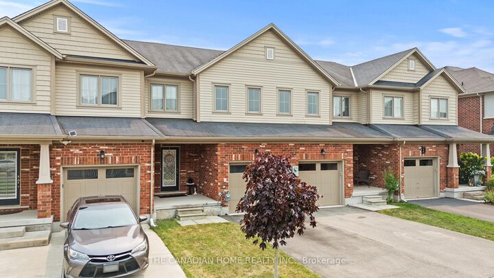 8470 Hickory Lane N — photo 1