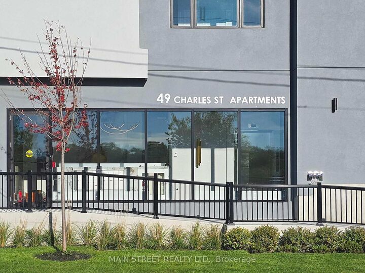 Property Photo: 49 Charles Street 204 ON L3Y 3V7