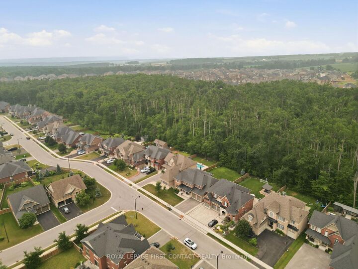 Property Photo: 81 Trail Boulevard ON L9X 0S5