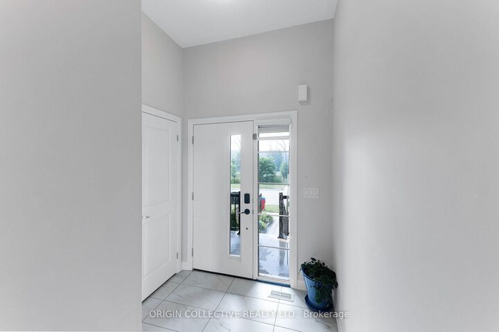 Property Photo: 215 Landolfi Way ON L3Z 4L7