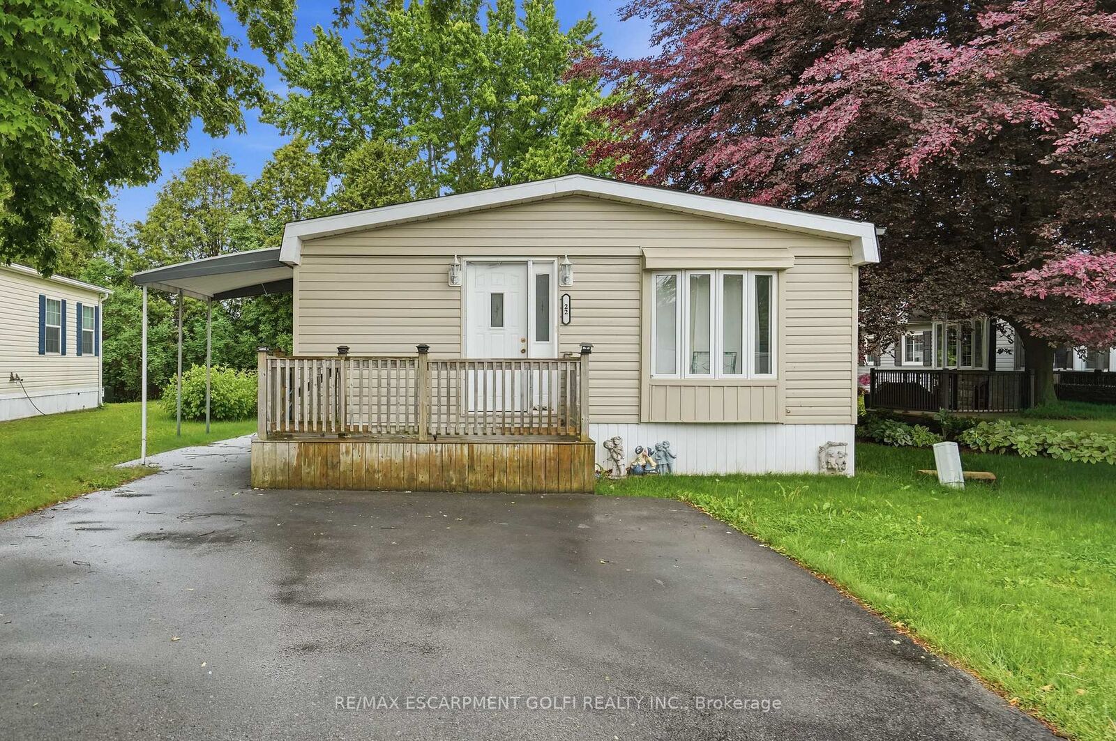 Property Photo: 1294 8th Concession Road W 22 ON L0R 1V0