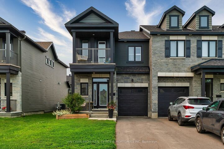 749 Namur Street — photo 1