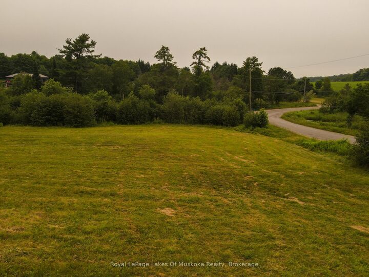 Property Photo: 228 West Browns Road Part 1 ON P1H 0A5