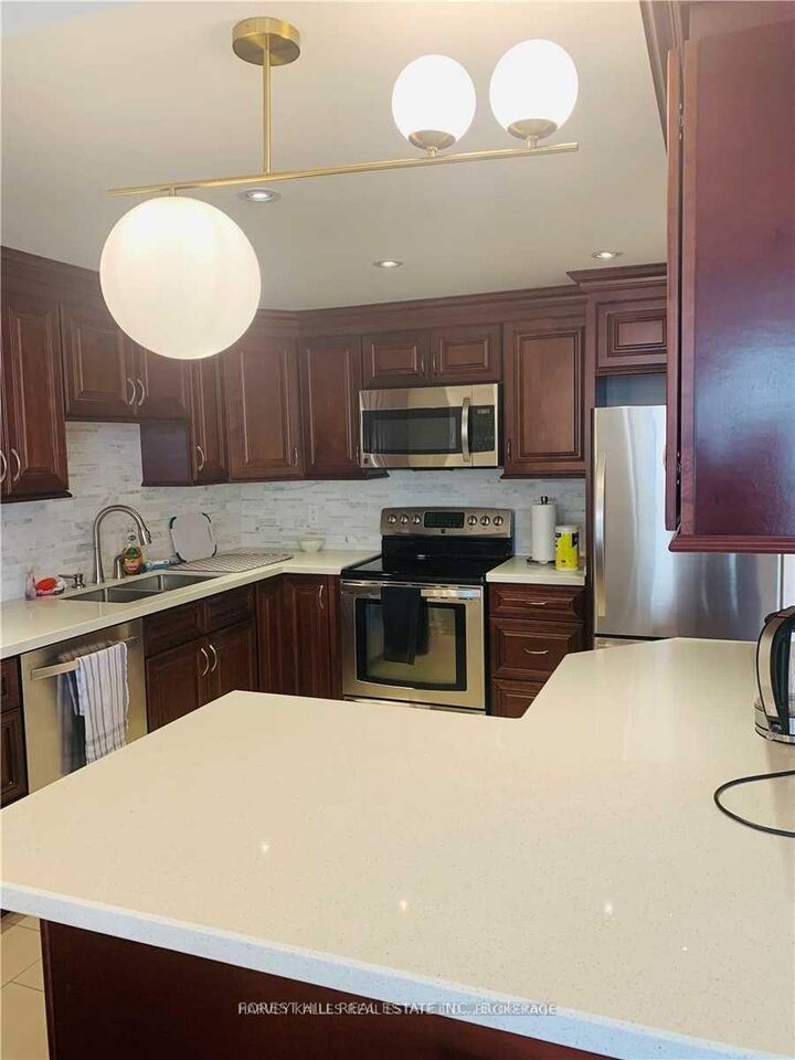 Property Photo: 500 Glencairn Avenue 303 ON M6B 1Z1