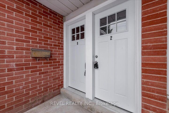 Property Photo: 400 Big Bay Point Road ON L4N 7P3