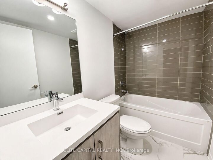Property Photo: 100 Honeycrisp Crescent Th 351 ON L4K 0N7