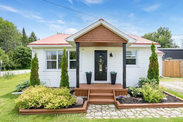 Property Photo: 2721 Cumberland Road ON L3V 6H3