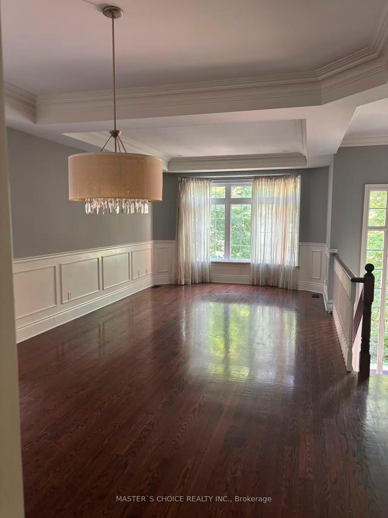 Property Photo: 21 Leona Drive ON M2N 4V3