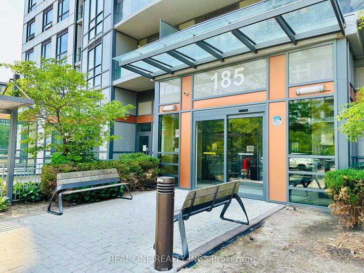 Property Photo:  185 Bonis Avenue 1506  ON M1T 0A4 