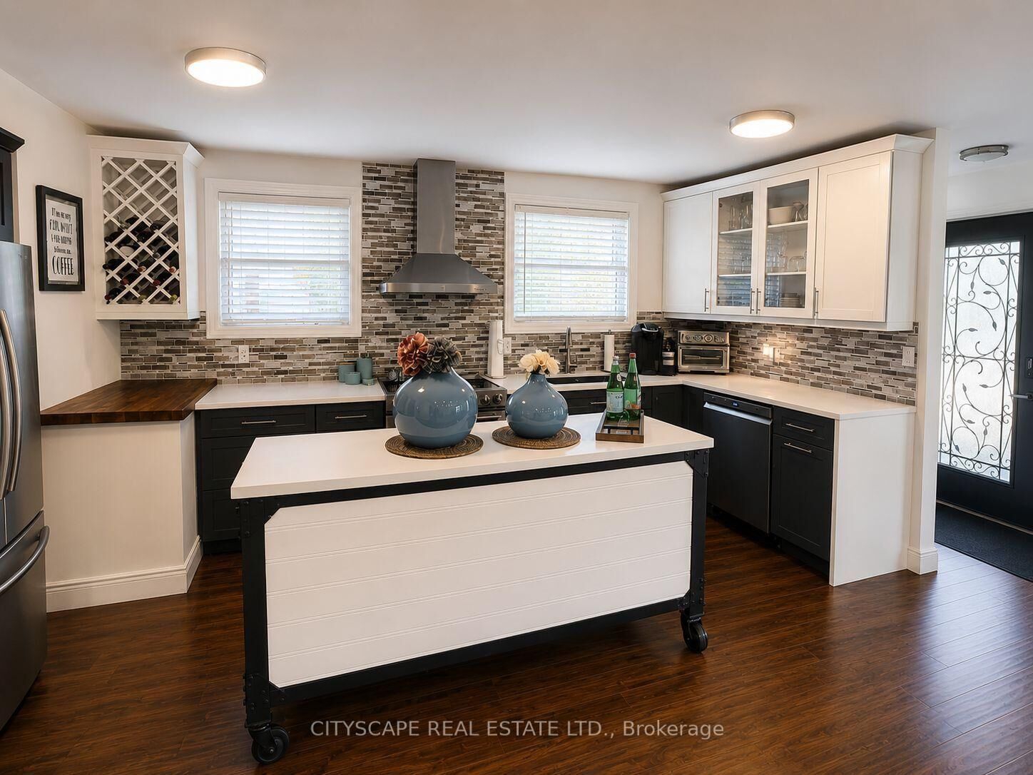 Property Photo: 891 Curtis Crescent ON K9A 2W2