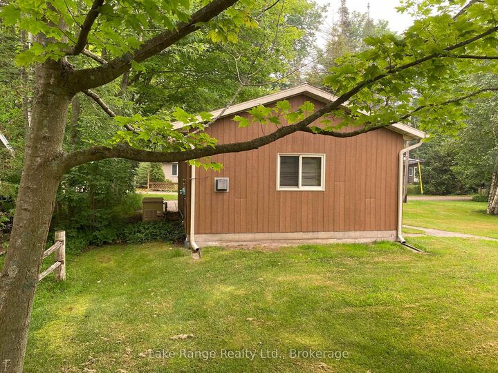 Property Photo:  311 Maple Street  ON N0G 2R0 