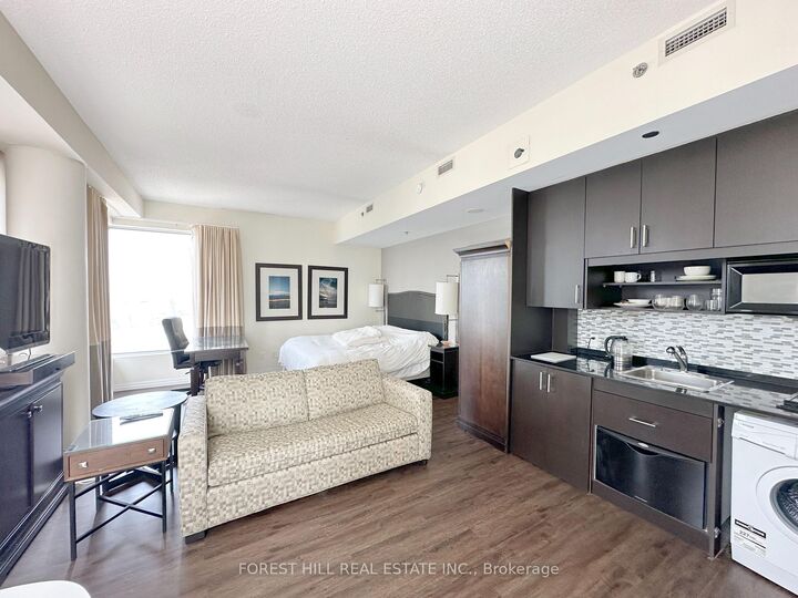 Property Photo:  1 King Street W 3203  ON M5H 1A1 