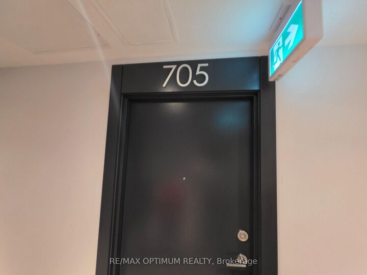 Property Photo: 7437 Kingston Road 705B ON M1B 0E9