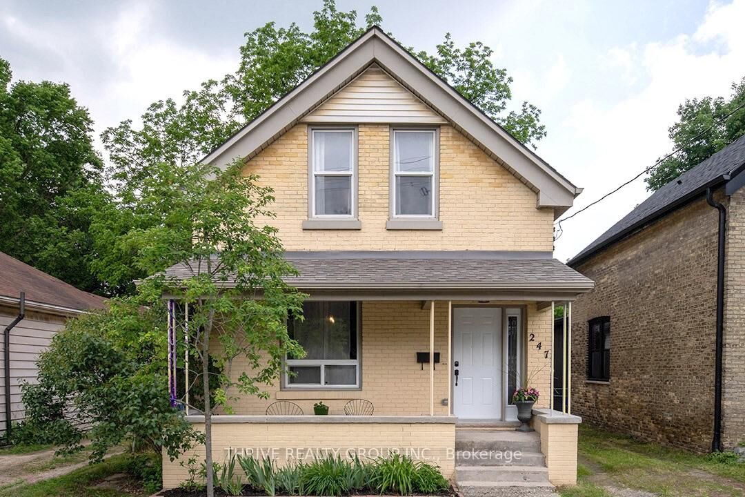 Property Photo: 247 Egerton Street ON N5Z 2G9