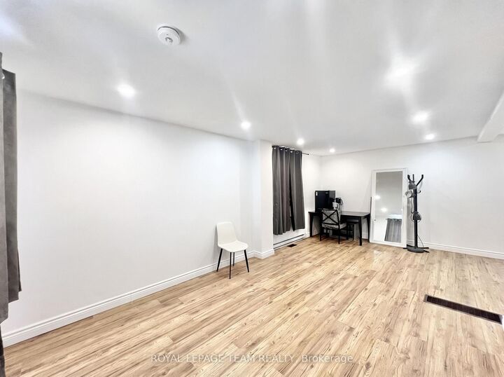 Property Photo: 67 Queen Mary Street -B ON K1K 1X6