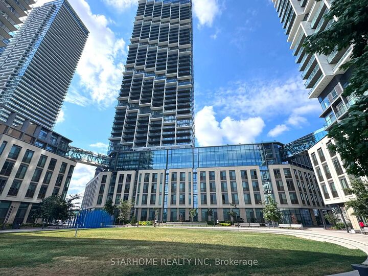 Property Photo: 1000 Portage Parkway 1515 ON L4K 0L1