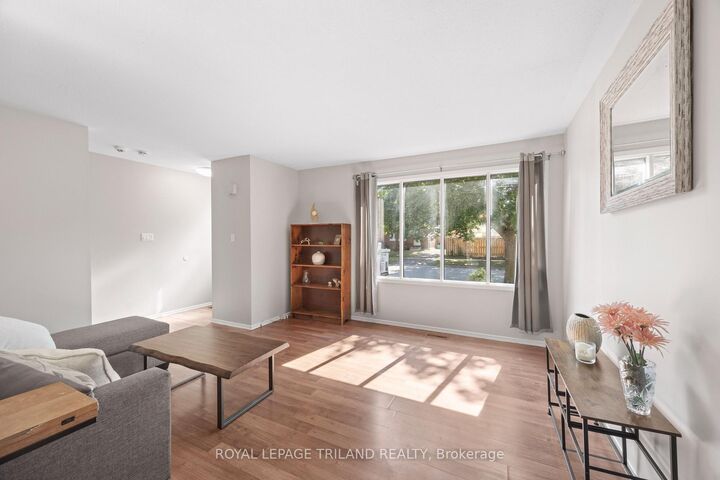 Property Photo: 1769 Aldersbrook Road ON N6G 3E2