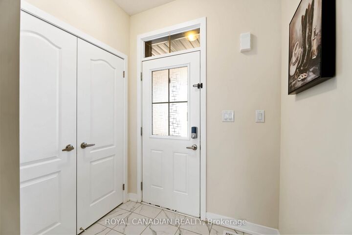 Property Photo: 10 Lemon Avenue ON L0S 1K0