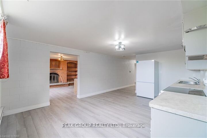Property Photo:  248 Bertie Street Lower  ON L2A 1Z6 