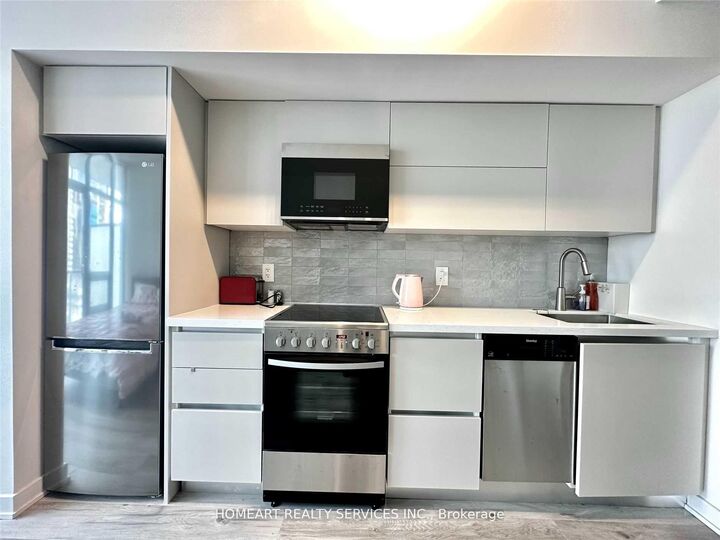 Property Photo: 33 Charles Street E 1310 ON M4Y 1R9