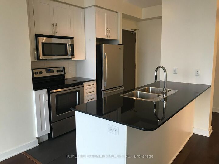 Property Photo: 4065 Brickstone Mews 2901 ON L5B 0G3