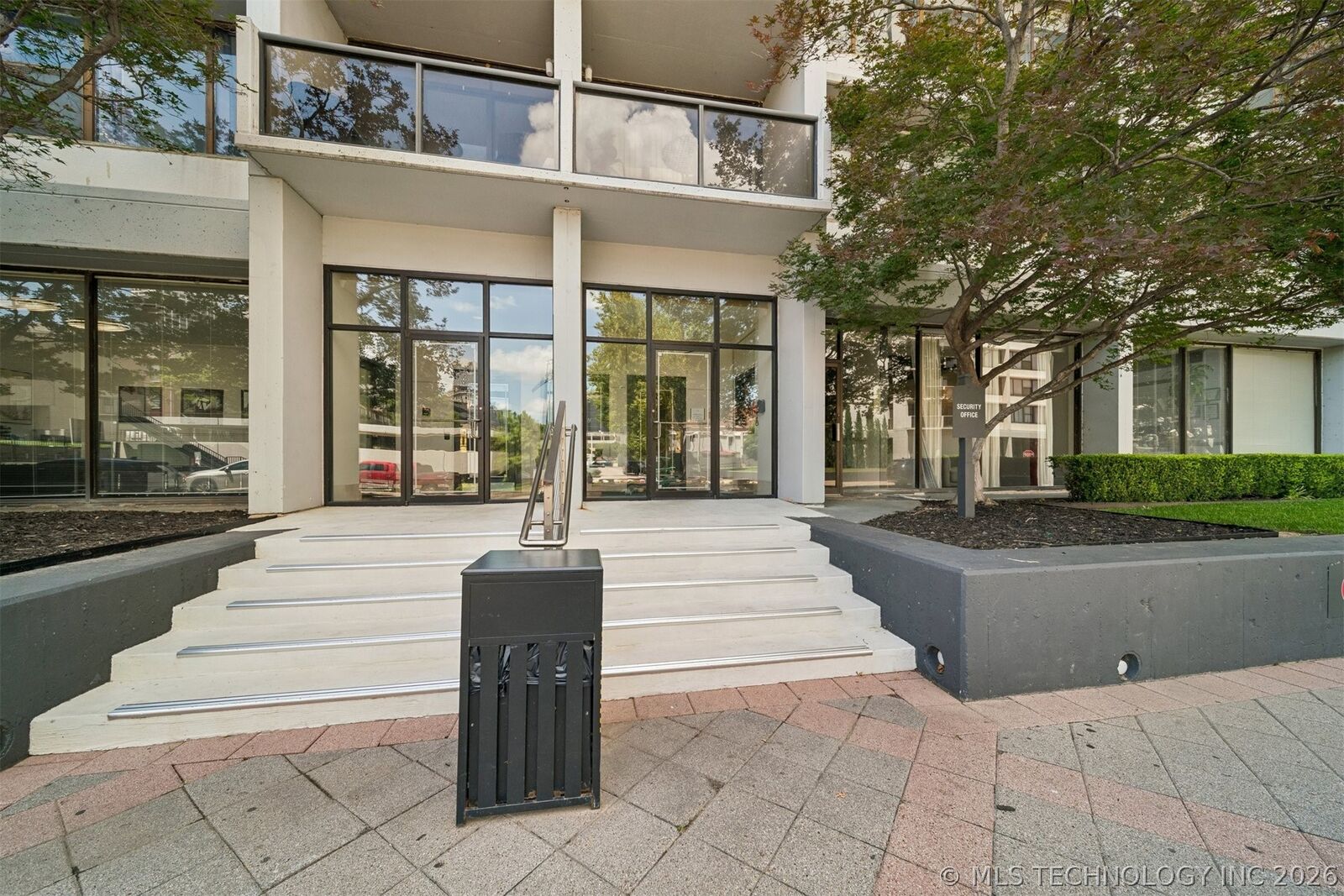 Property Photo:  410 W 7th Street 1422  OK 74119 