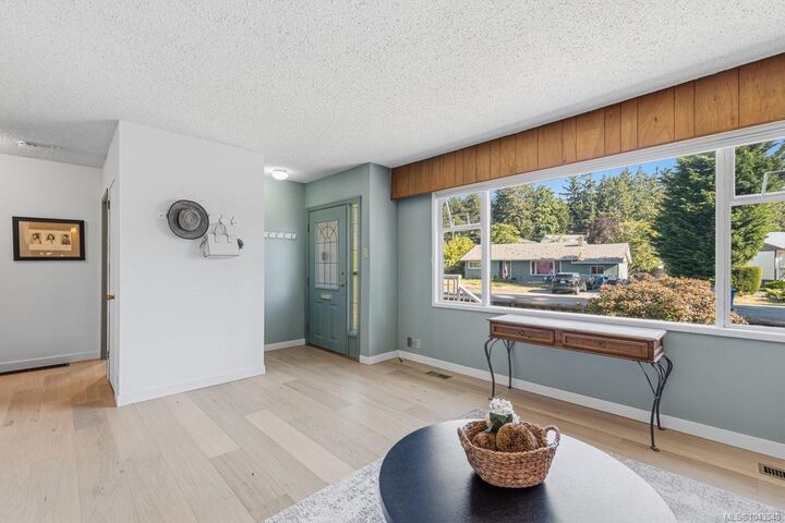Property Photo:  526 Ruby Cres  BC V9T 2P8 