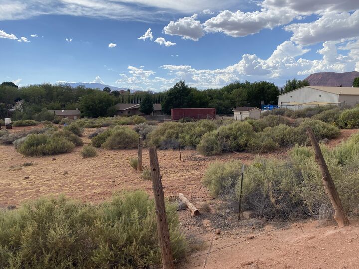 Property Photo:  1.87 Acres Sg-6-2-10-2307  UT 84770 