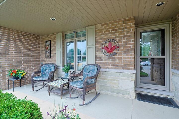 Property Photo: 248 Bentley Court ON N7S 0E1