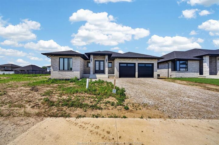 Property Photo: 1920 Sannita Avenue ON N9Y 0G5