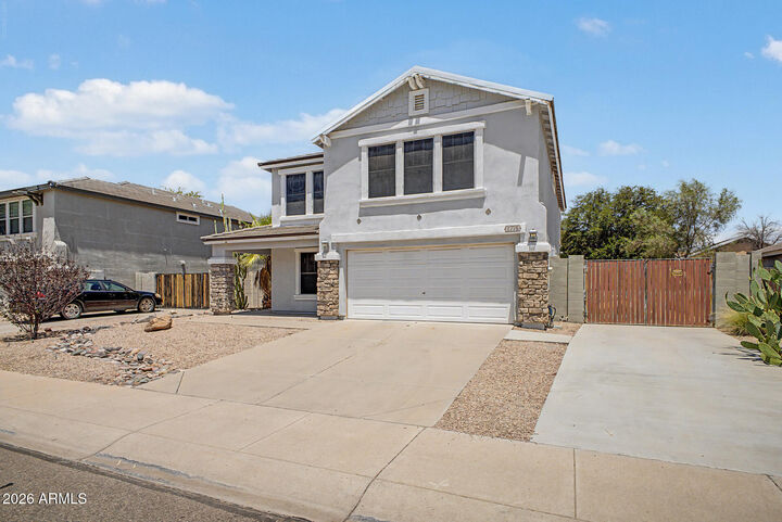 Property Photo: 1776 E 38th Avenue AZ 85119