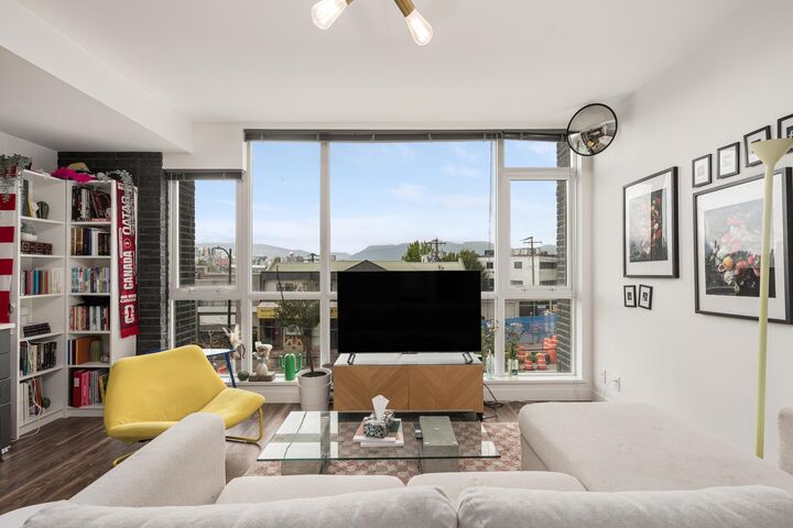 Property Photo: 2511 Quebec Street 208 BC V5T 0B6