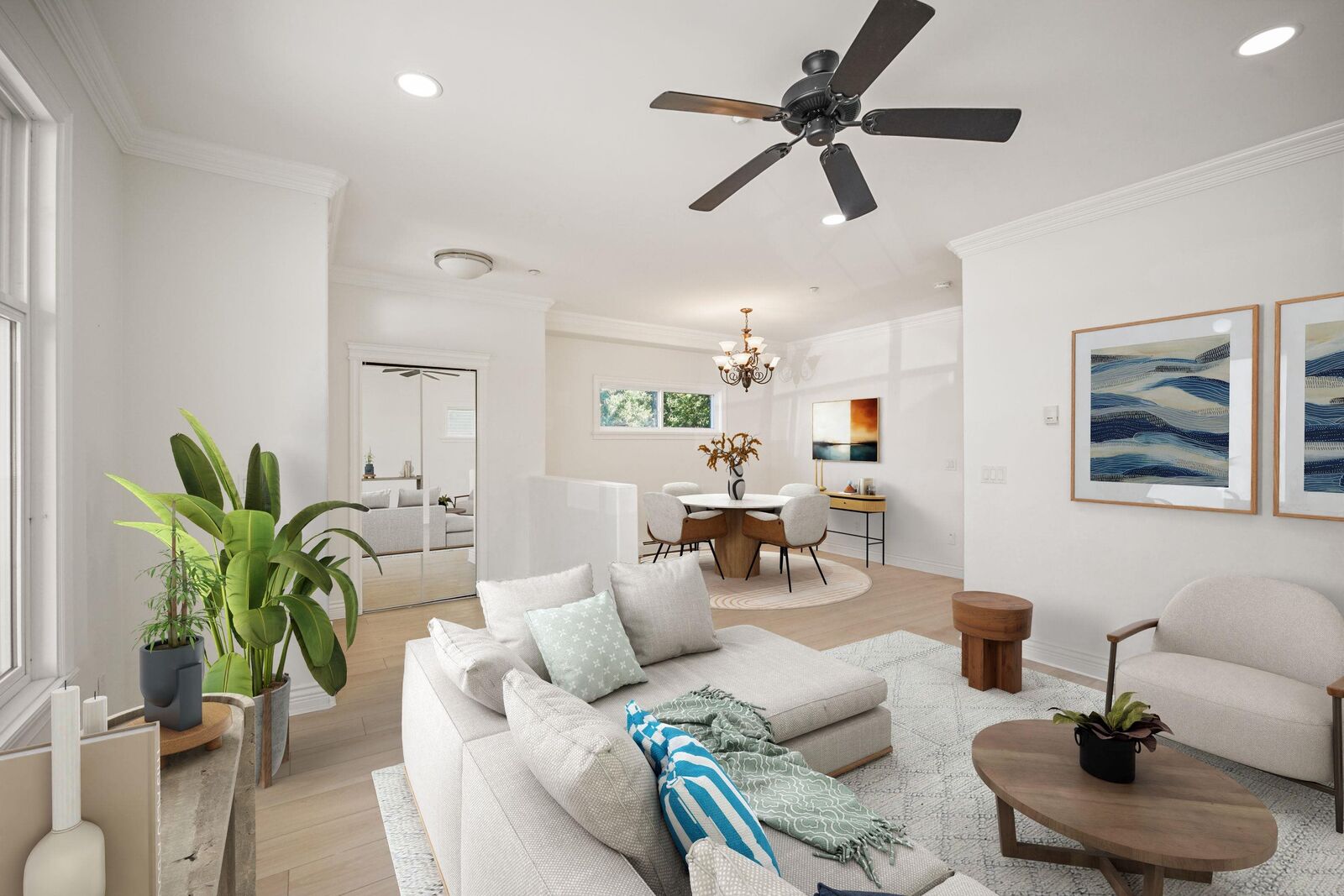 Property Photo: 15554 Russell Avenue BC V4B 2R3