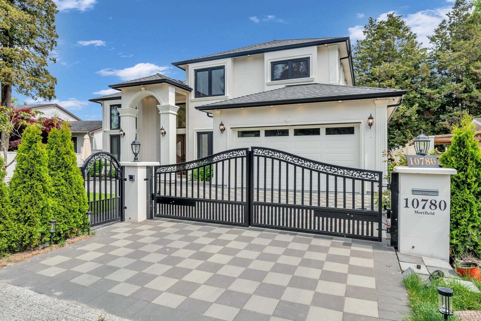 Property Photo: 10780 Mortfield Road BC V7A 2W3