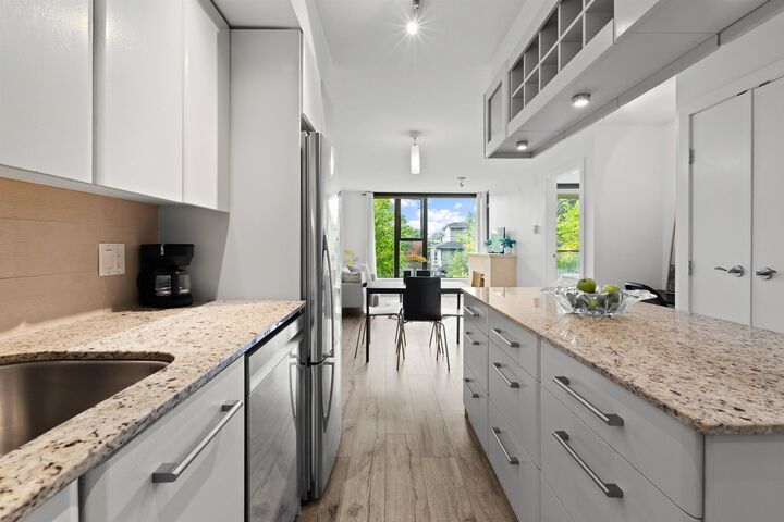 Photo de la propriété: 683 W Victoria Park 306 BC V7M 0A2