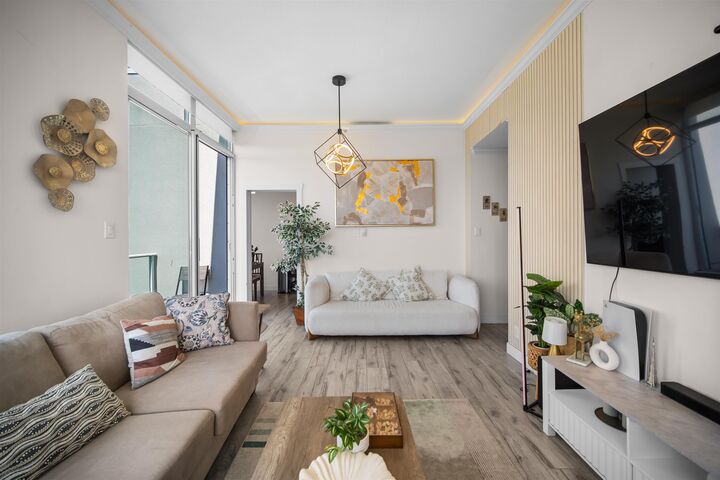 Property Photo: 14820 104 Avenue Ph4 BC V3R 0V9