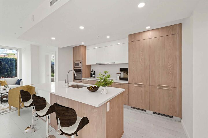 Property Photo:  285 E 10th Avenue 310  BC V5T 0H6 