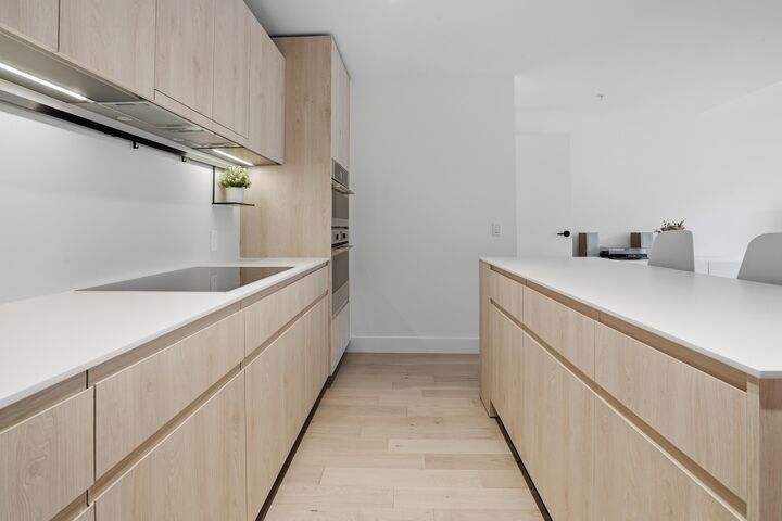 Property Photo: 3960 Dumfries Street BC V5N 0J1