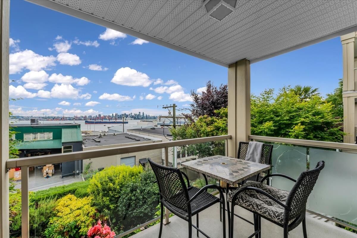 Property Photo:  333 E 1st Street 208  BC V7L 4W9 