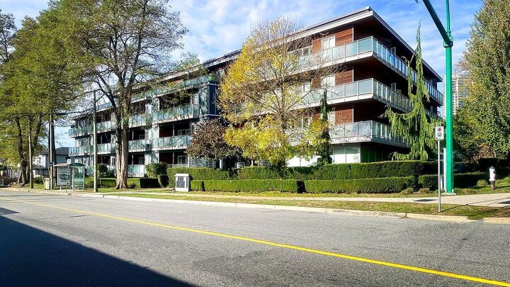 7377 14th Avenue 106 — photo 1