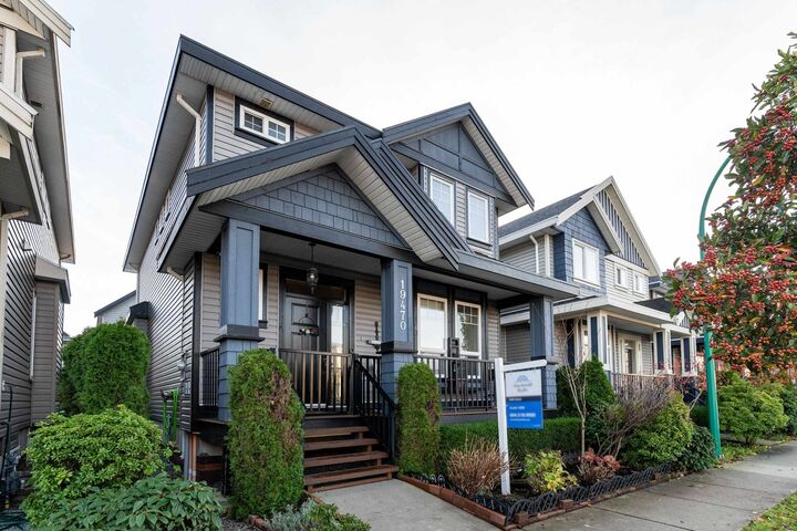 19470 72 Avenue — photo 1