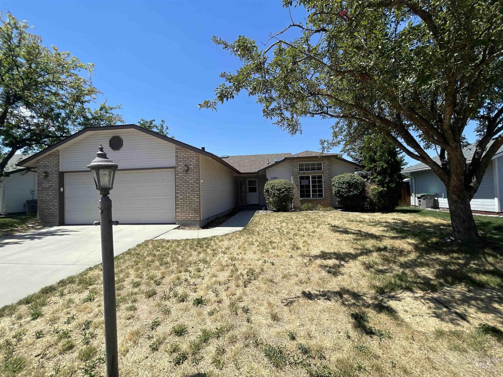 Property Photo:  1285 N Aster Pl  ID 83704 