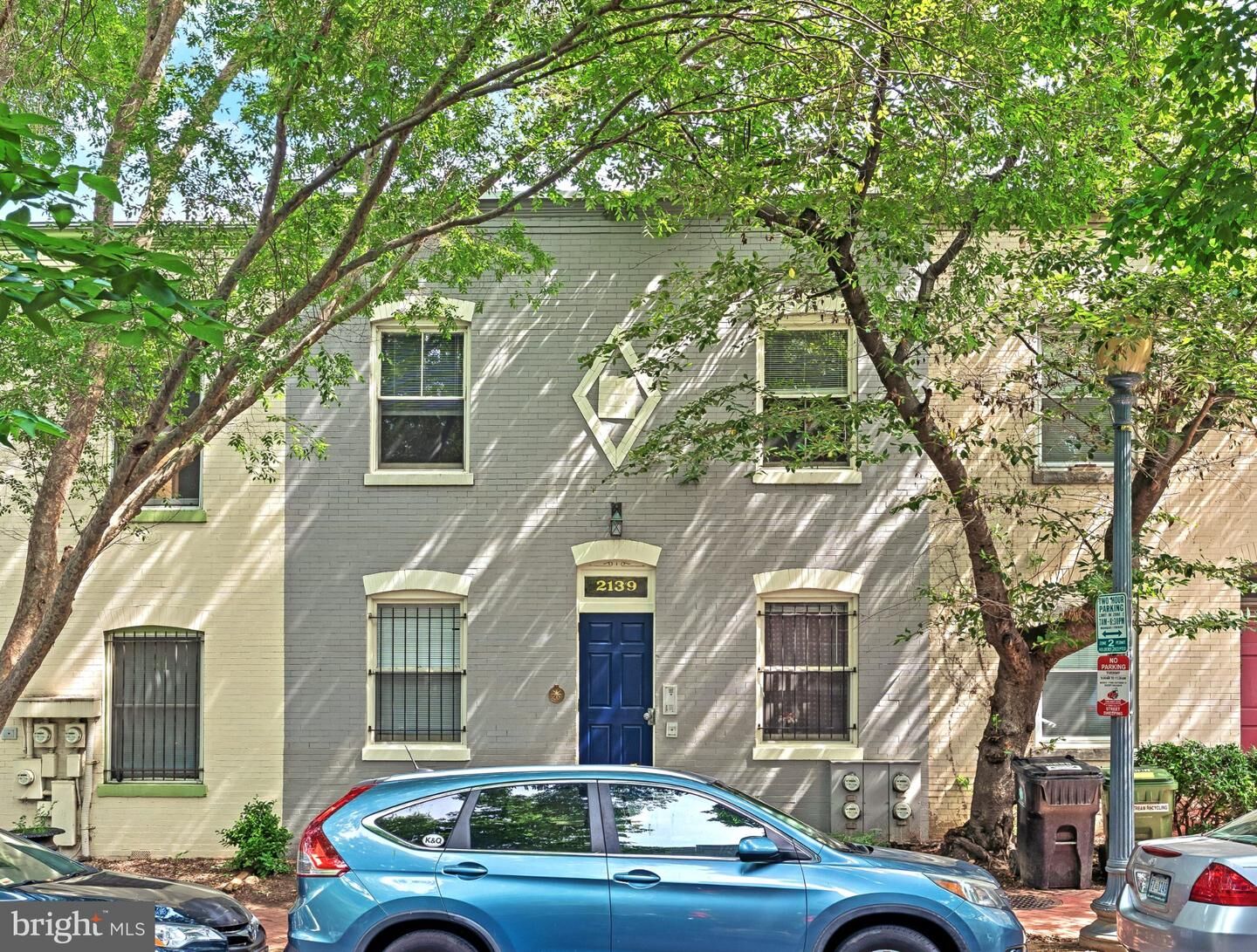 Property Photo: 2139 Newport Place NW DC 20037