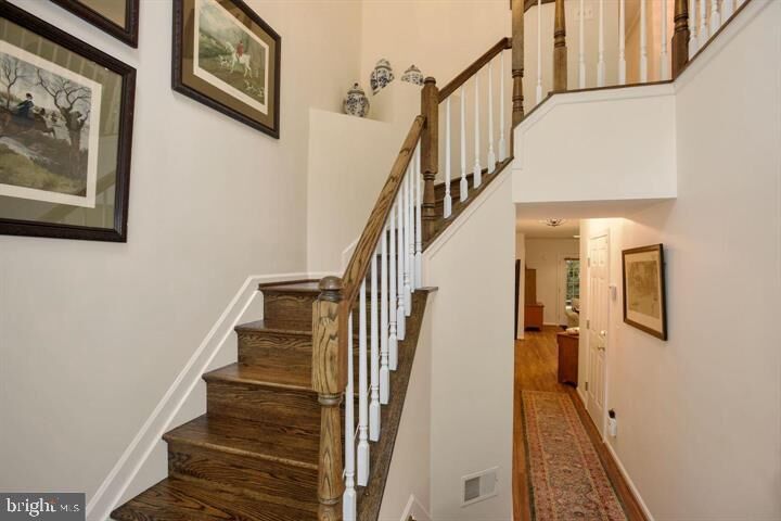 Property Photo: 1215 Wild Hawthorn Way VA 20194