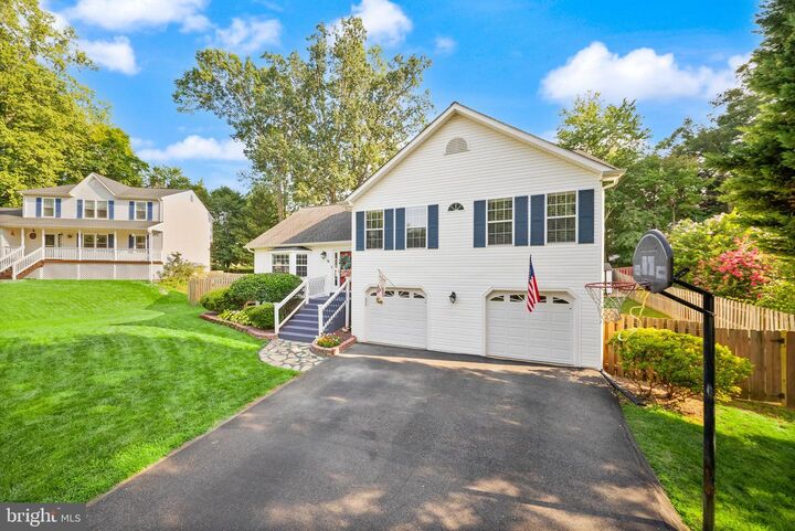 Property Photo: 18 Parkwood Court VA 22554