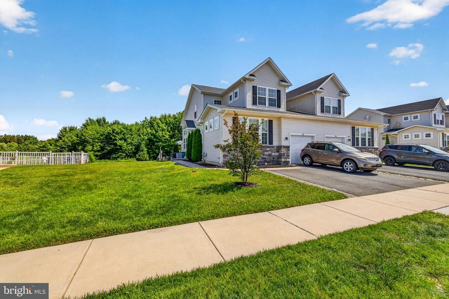 Property Photo: 262 Rossnakill Road DE 19709