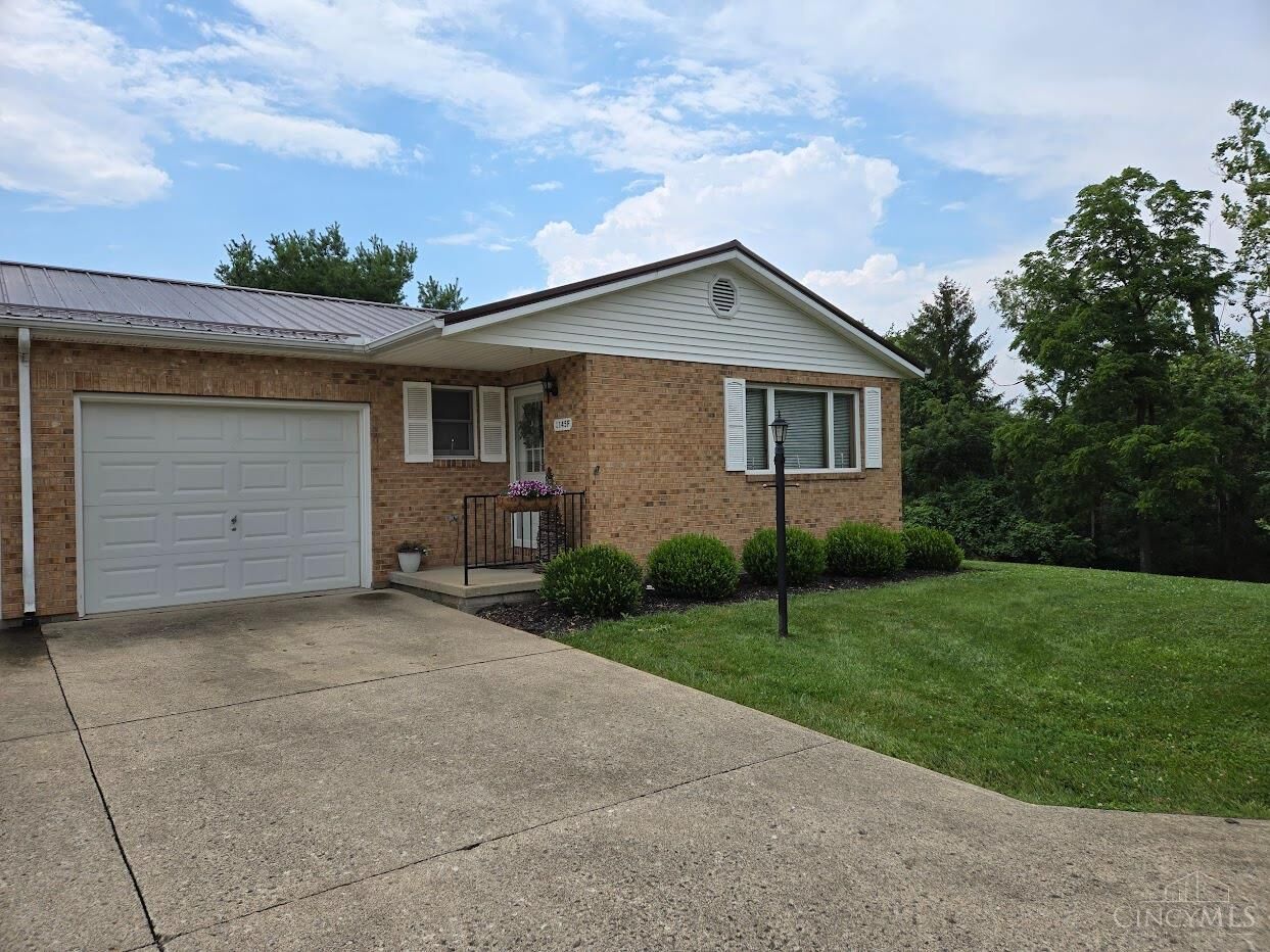 Property Photo:  1145 Northview Drive  OH 45133 